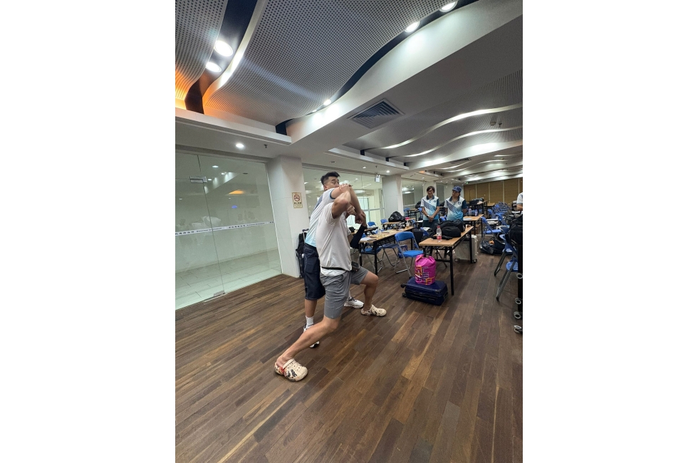 39d03df7-9d7f-4dea-bcc5-7dc67aaf00e8